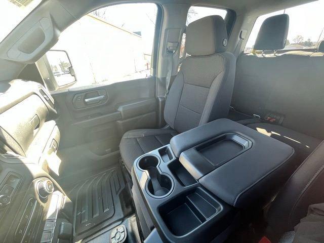 new 2025 Chevrolet Silverado 2500 car, priced at $65,440