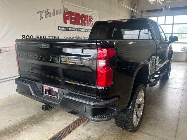 used 2024 Chevrolet Silverado 1500 car, priced at $42,900