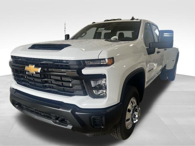new 2025 Chevrolet Silverado 3500 car, priced at $50,915