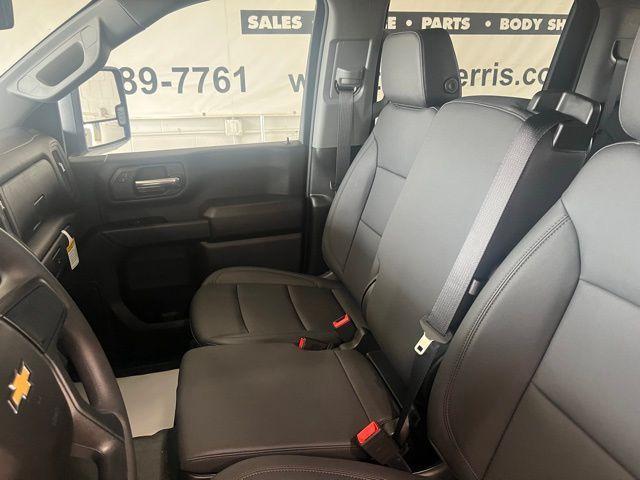 new 2025 Chevrolet Silverado 3500 car, priced at $50,915