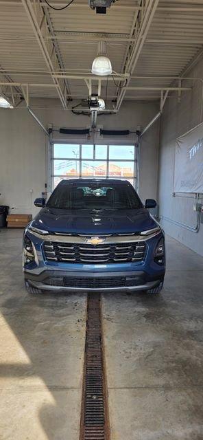 new 2026 Chevrolet Equinox car, priced at $33,518