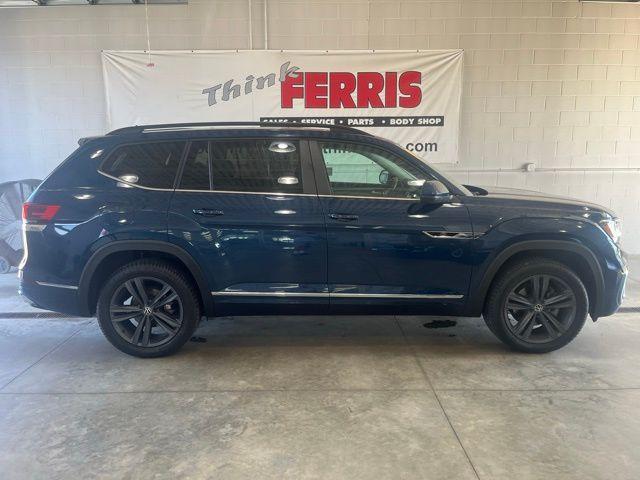 used 2021 Volkswagen Atlas car, priced at $30,500