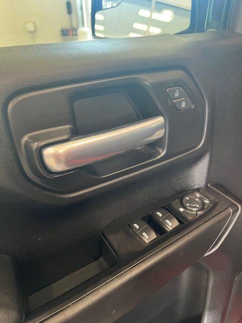 used 2021 Chevrolet Silverado 1500 car, priced at $33,900