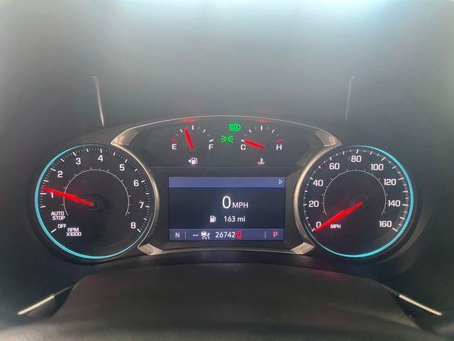 used 2022 Chevrolet Equinox car, priced at $25,000
