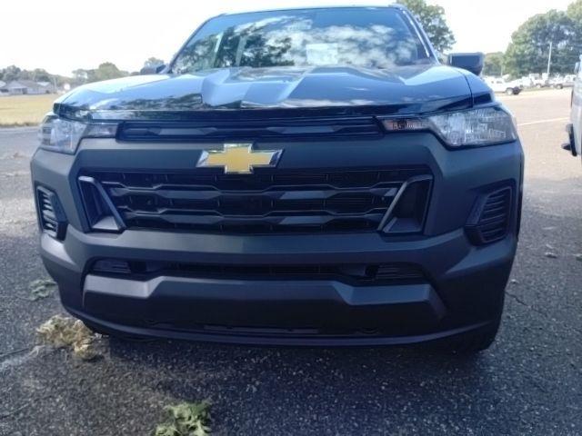 new 2024 Chevrolet Colorado car, priced at $35,980