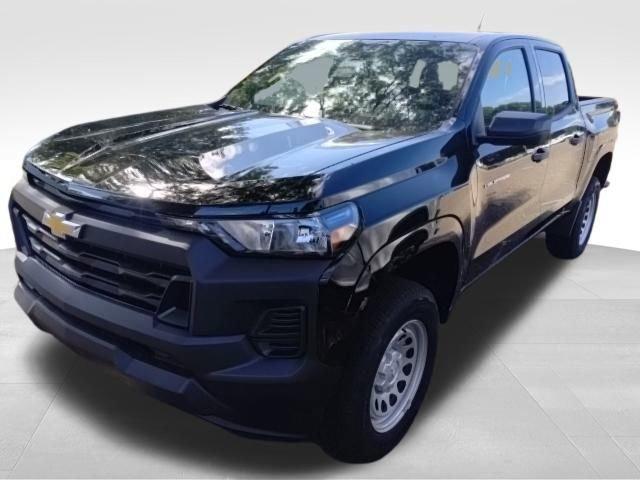 new 2024 Chevrolet Colorado car, priced at $33,810