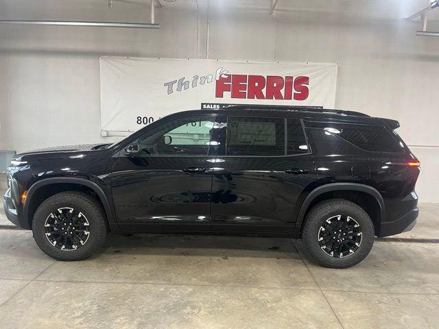 new 2025 Chevrolet Traverse car, priced at $50,045