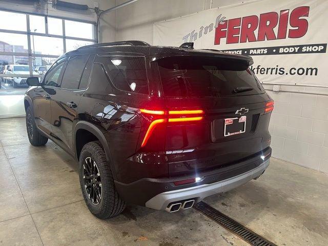 new 2025 Chevrolet Traverse car, priced at $50,045