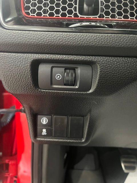 used 2022 Honda Civic Si car, priced at $27,773