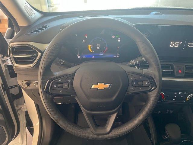 new 2025 Chevrolet TrailBlazer car, priced at $25,535