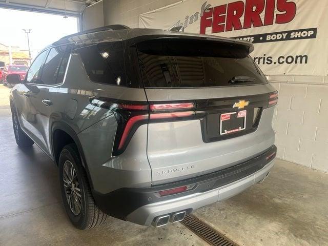 new 2025 Chevrolet Traverse car, priced at $42,045