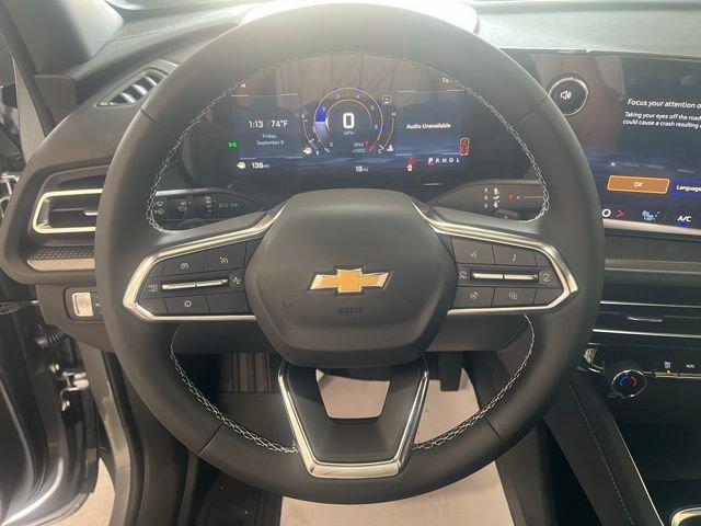 new 2025 Chevrolet Traverse car, priced at $42,045