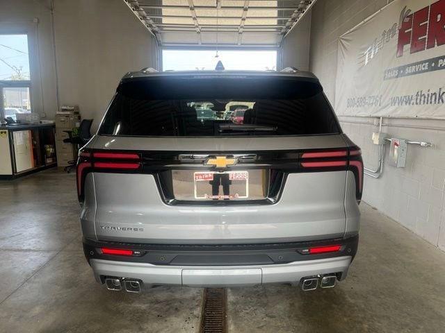 new 2025 Chevrolet Traverse car, priced at $42,045