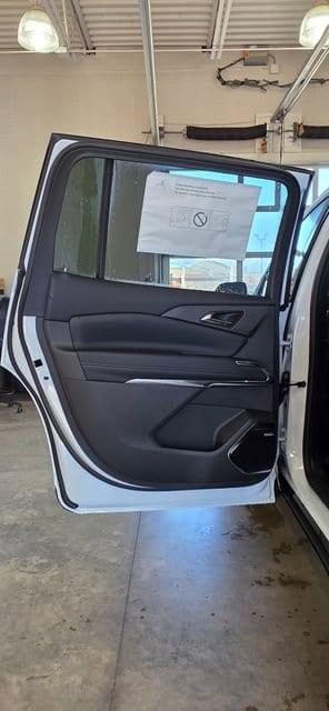 new 2026 Chevrolet Traverse car, priced at $61,915