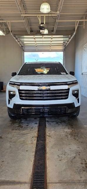 new 2026 Chevrolet Traverse car, priced at $61,915