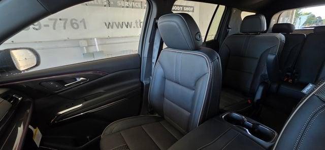 new 2026 Chevrolet Traverse car, priced at $61,915