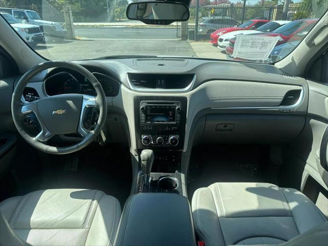 used 2017 Chevrolet Traverse car, priced at $9,999