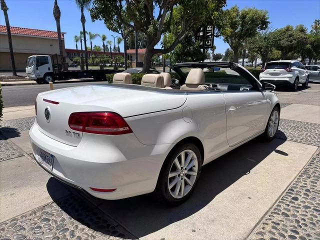 used 2014 Volkswagen Eos car, priced at $7,999