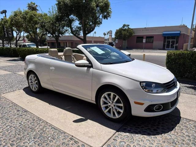 used 2014 Volkswagen Eos car, priced at $7,999