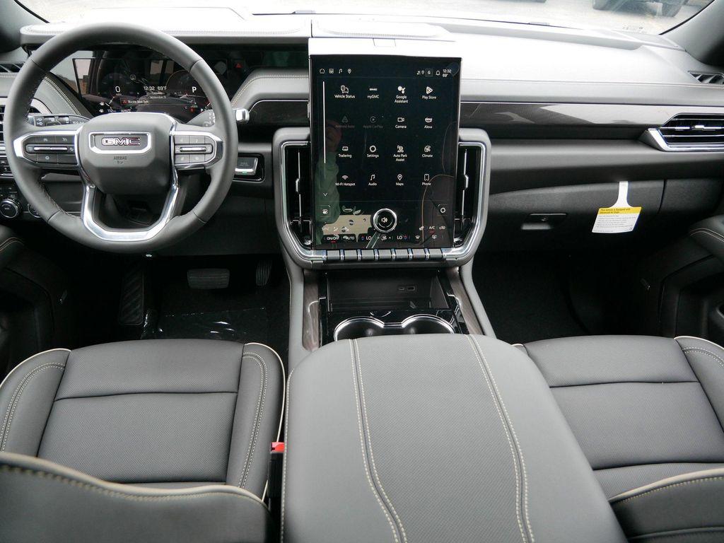 new 2025 GMC Yukon car, priced at $76,235