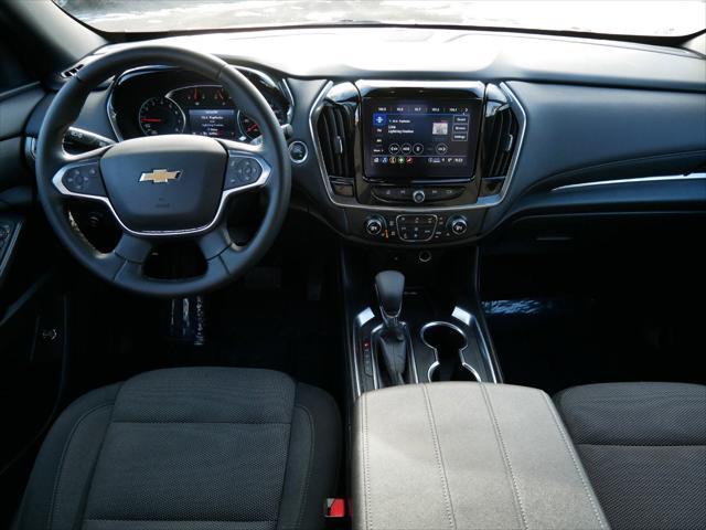 used 2023 Chevrolet Traverse car, priced at $31,900