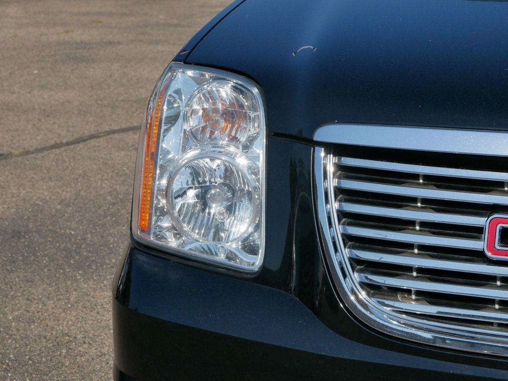 used 2014 GMC Yukon car, priced at $13,900