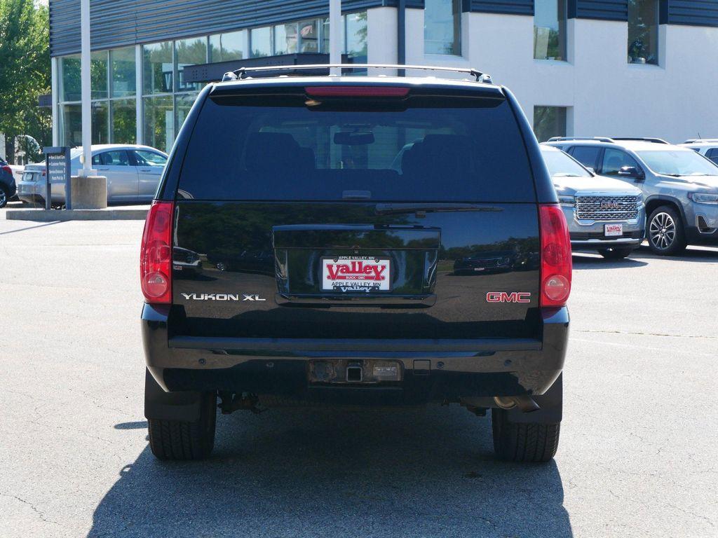 used 2014 GMC Yukon car, priced at $13,900