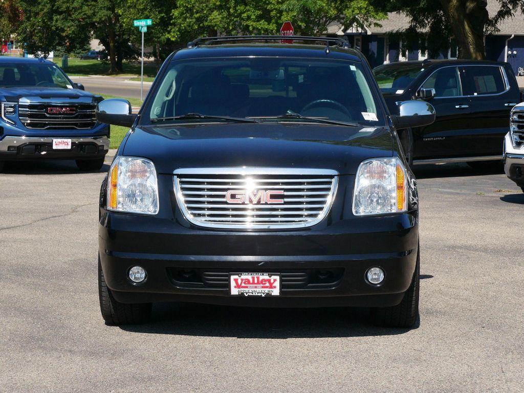 used 2014 GMC Yukon car, priced at $13,900