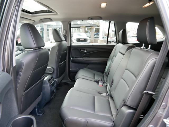 used 2022 Honda Pilot car, priced at $38,900