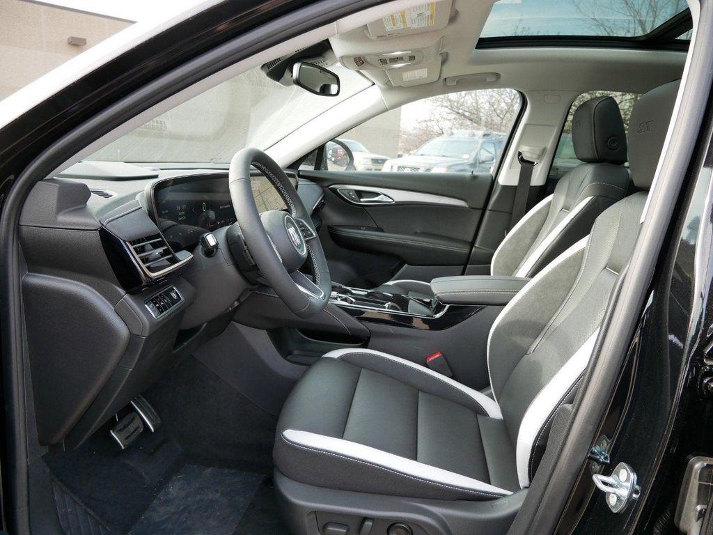 new 2025 Buick Envision car, priced at $43,735