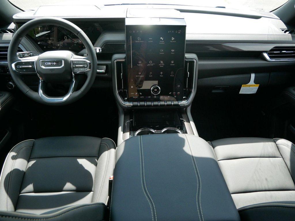 new 2025 GMC Yukon car, priced at $76,730
