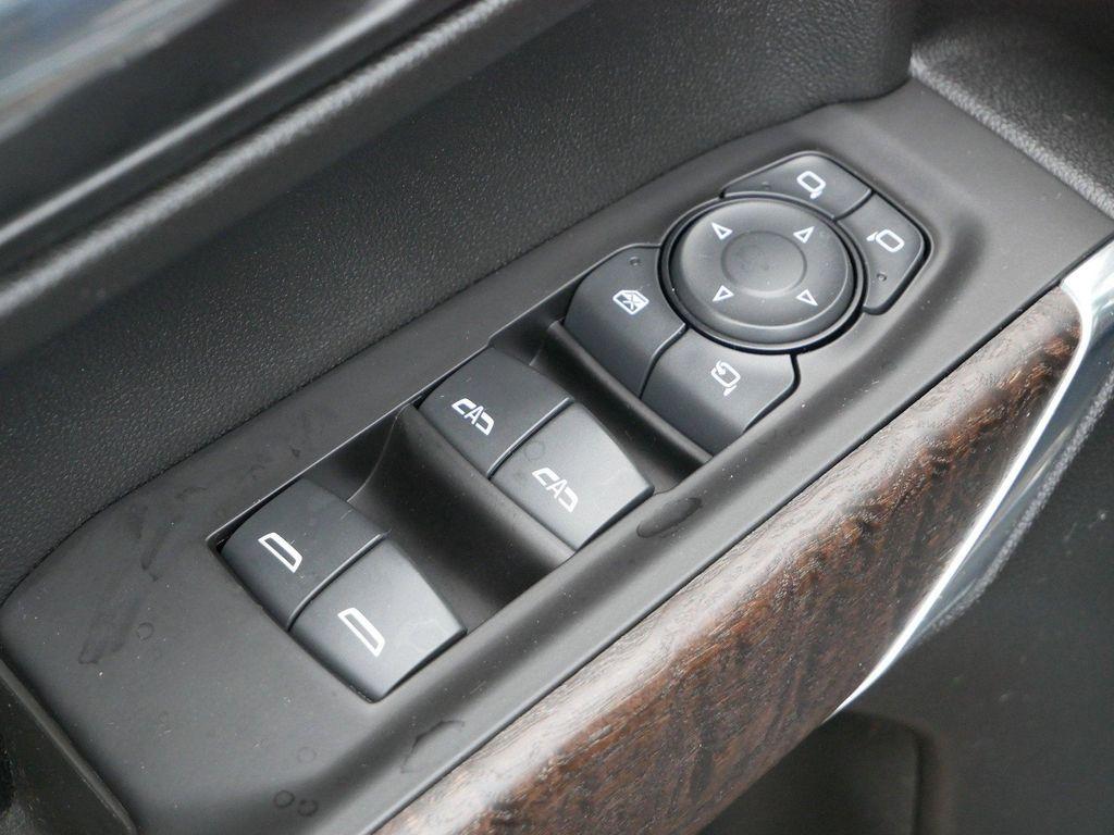 used 2021 GMC Sierra 1500 car, priced at $40,900