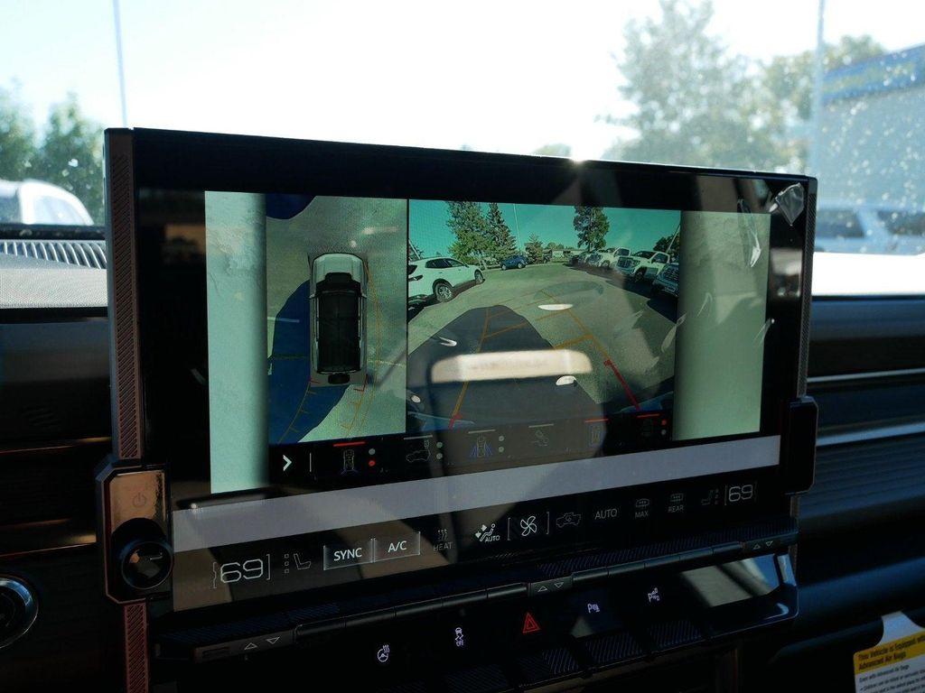 new 2024 GMC HUMMER EV SUV car, priced at $88,915