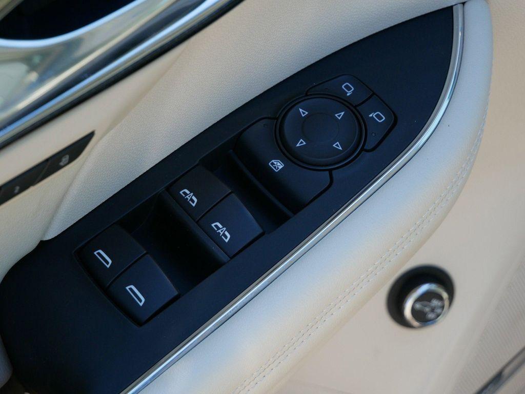 used 2022 Buick Envision car, priced at $28,900