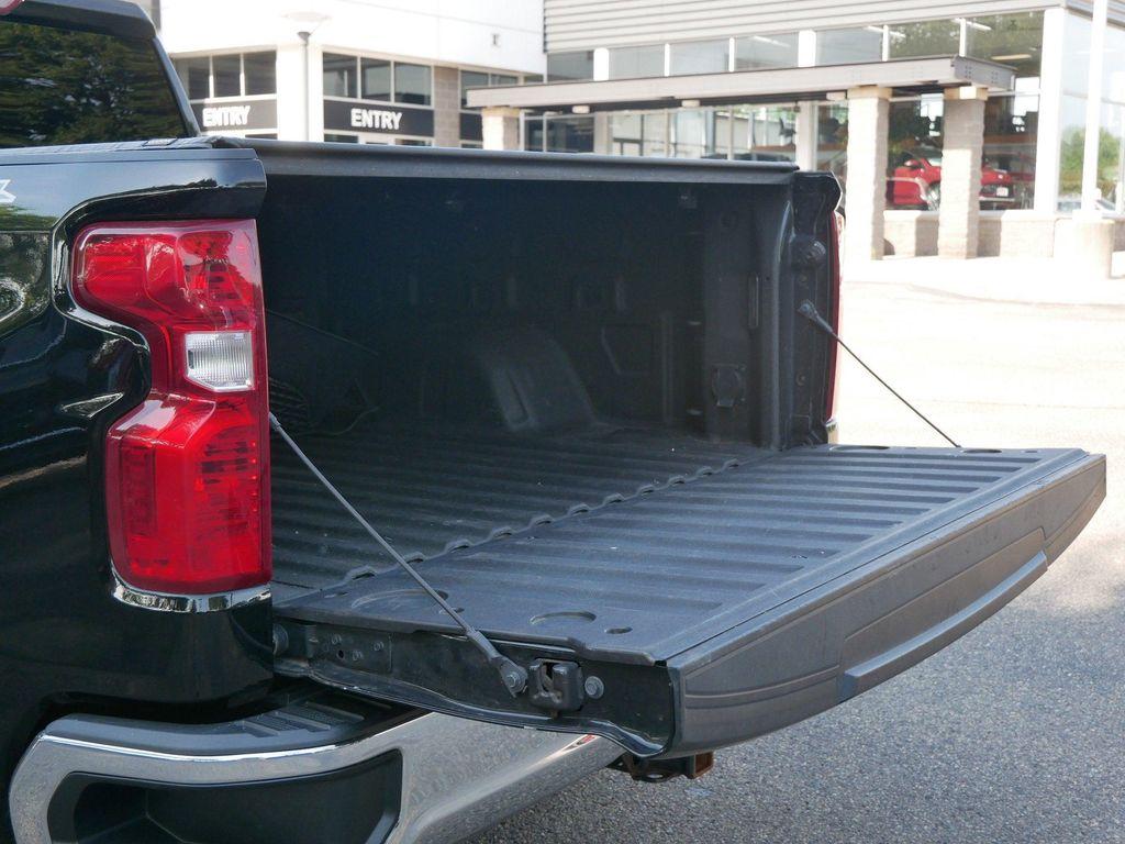 used 2020 Chevrolet Silverado 1500 car, priced at $31,900