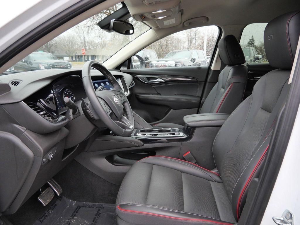 used 2022 Buick Envision car, priced at $21,900