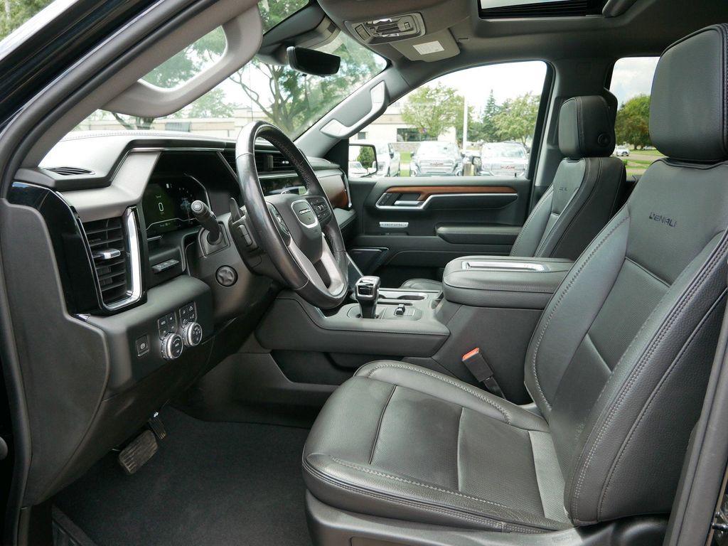 used 2022 GMC Sierra 1500 car, priced at $52,900