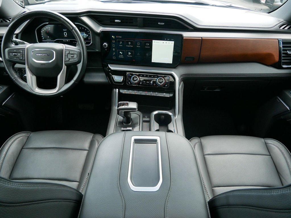 used 2022 GMC Sierra 1500 car, priced at $52,900