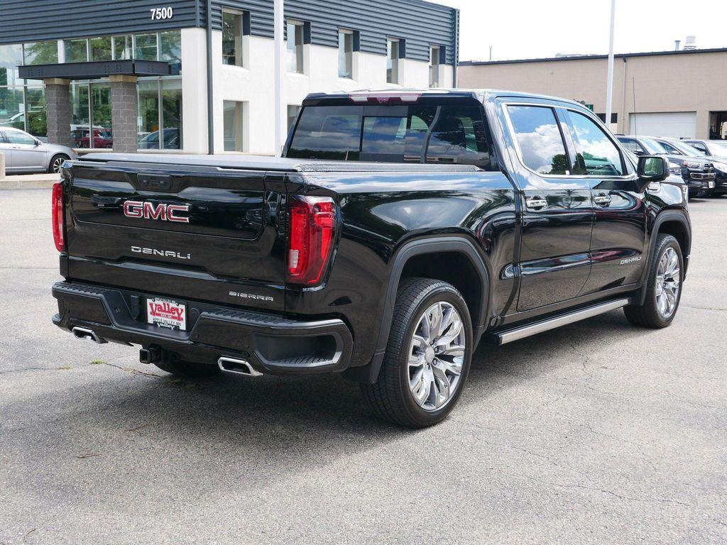 used 2022 GMC Sierra 1500 car, priced at $52,900