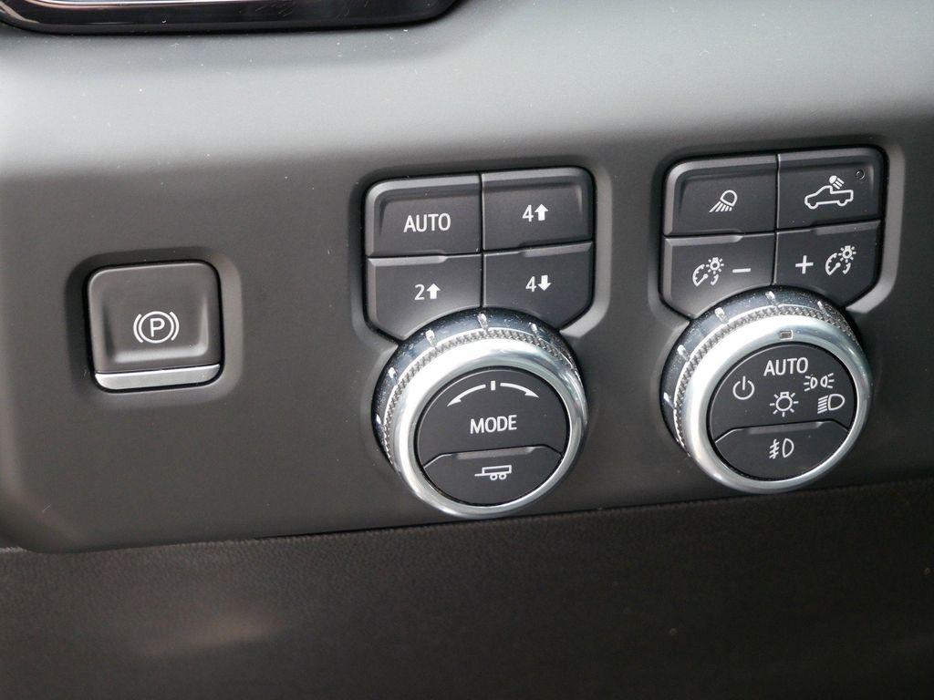 used 2022 GMC Sierra 1500 car, priced at $52,900