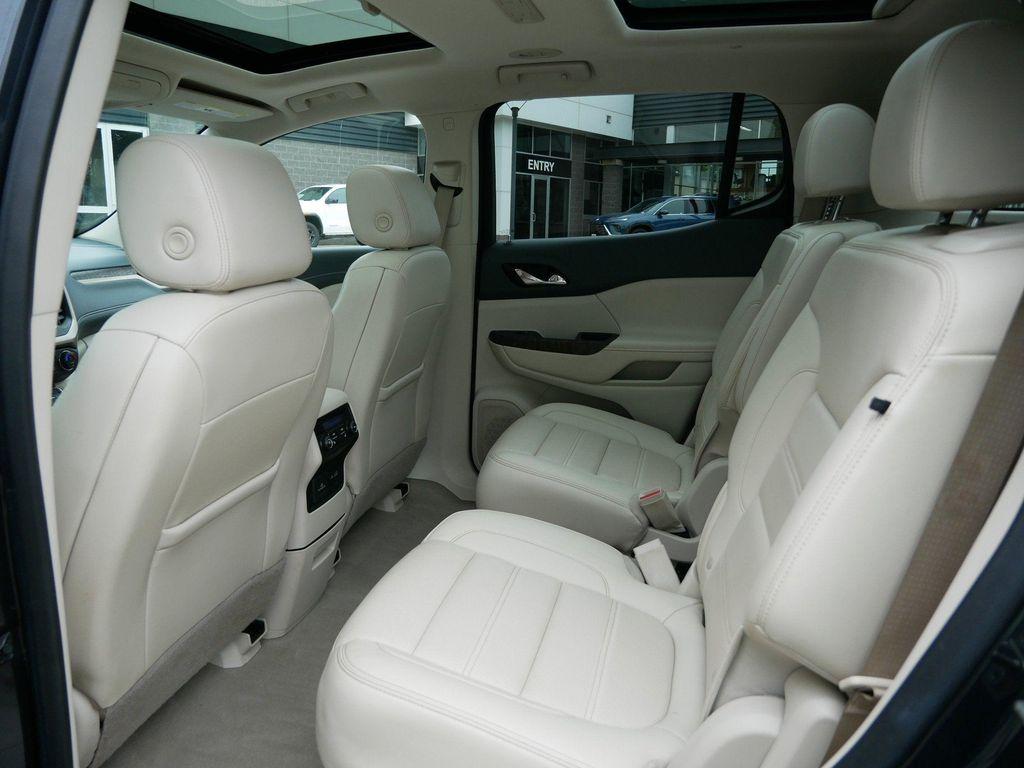 used 2021 GMC Acadia car, priced at $29,900