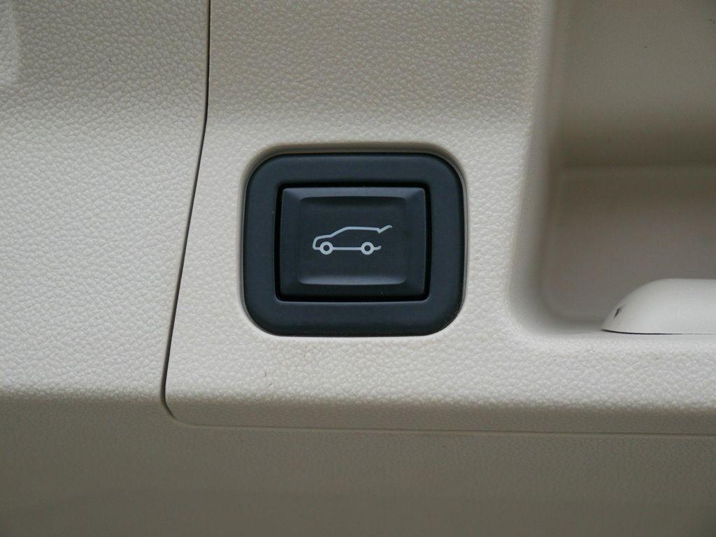 used 2021 GMC Acadia car, priced at $29,900