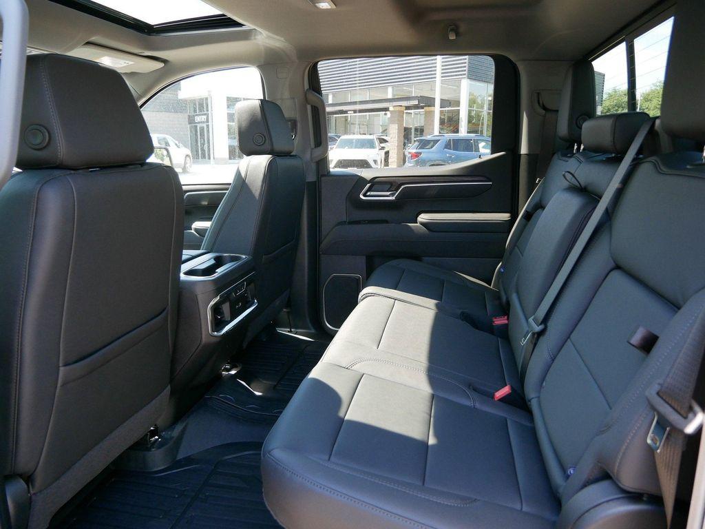 new 2025 GMC Sierra 1500 car, priced at $63,685