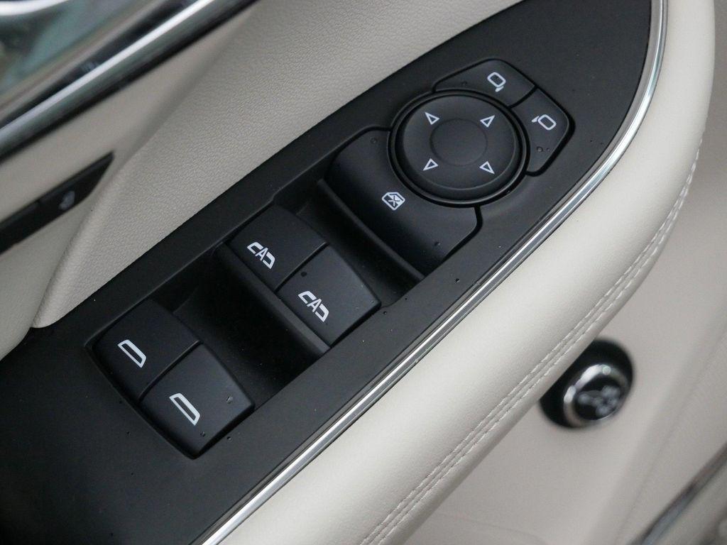 used 2022 Buick Envision car, priced at $30,900