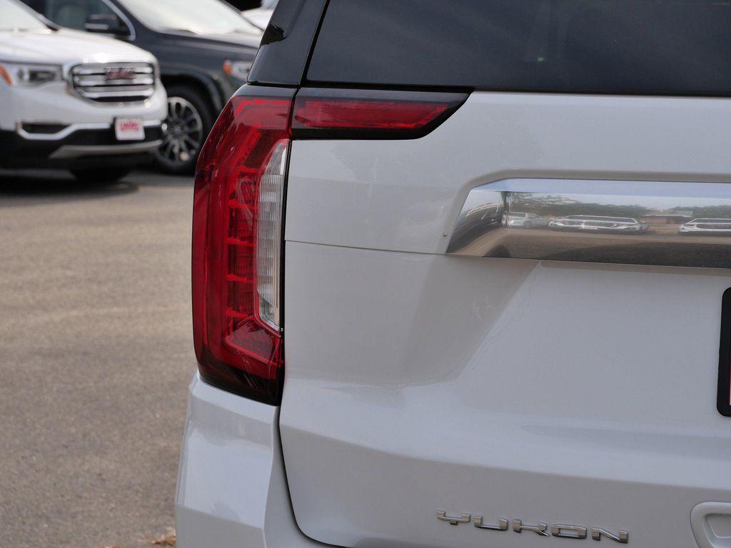 used 2021 GMC Yukon car, priced at $52,900
