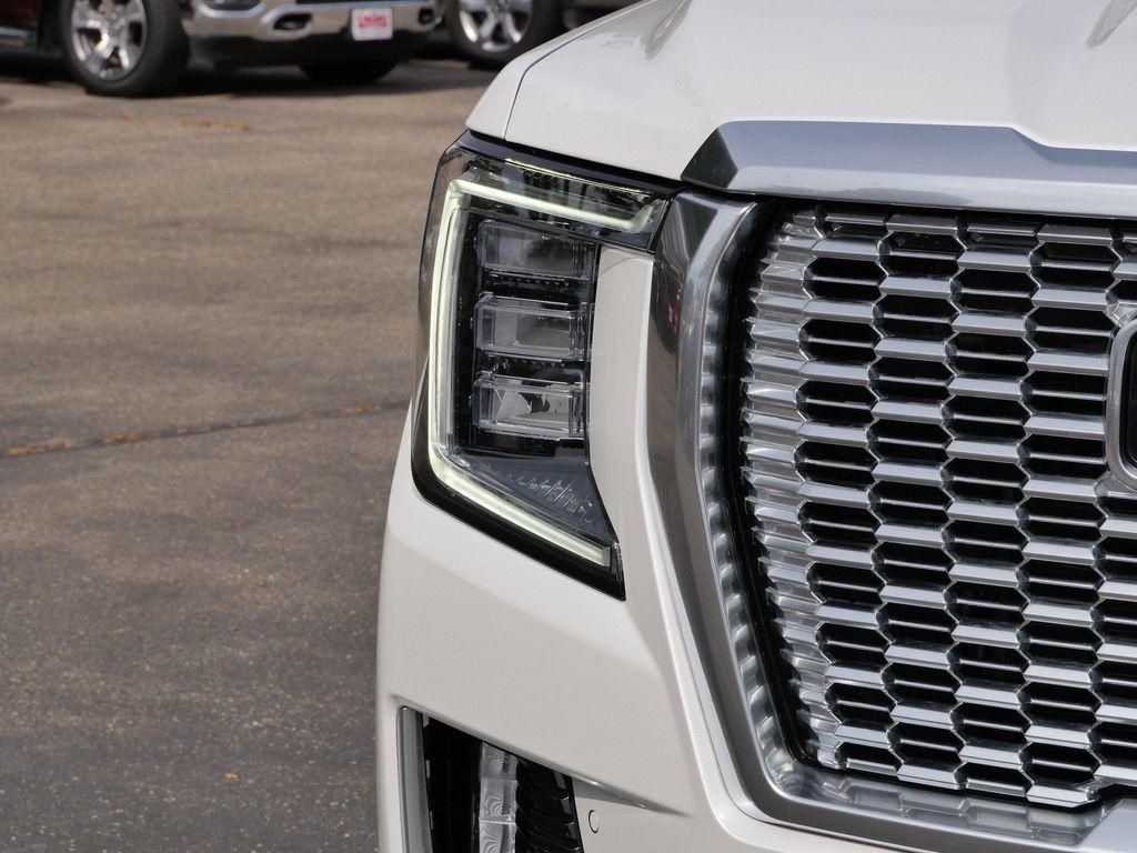 used 2021 GMC Yukon car, priced at $52,900