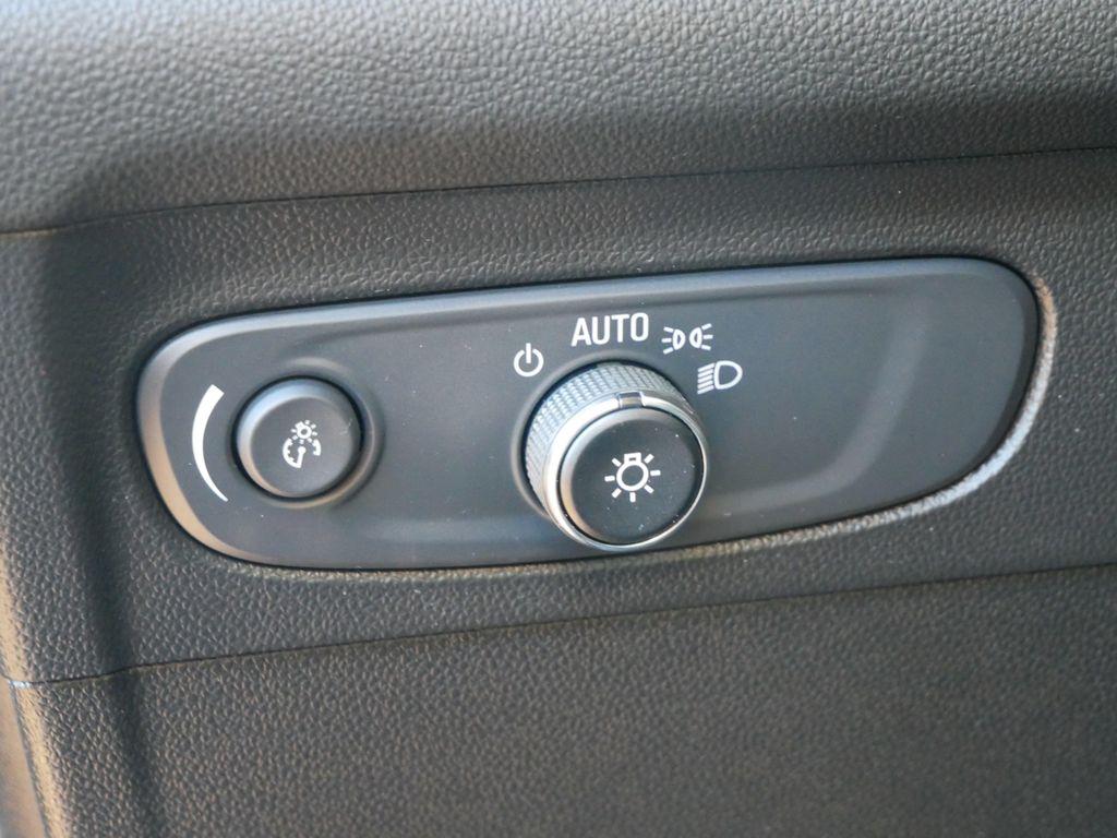 used 2021 Buick Envision car, priced at $26,900