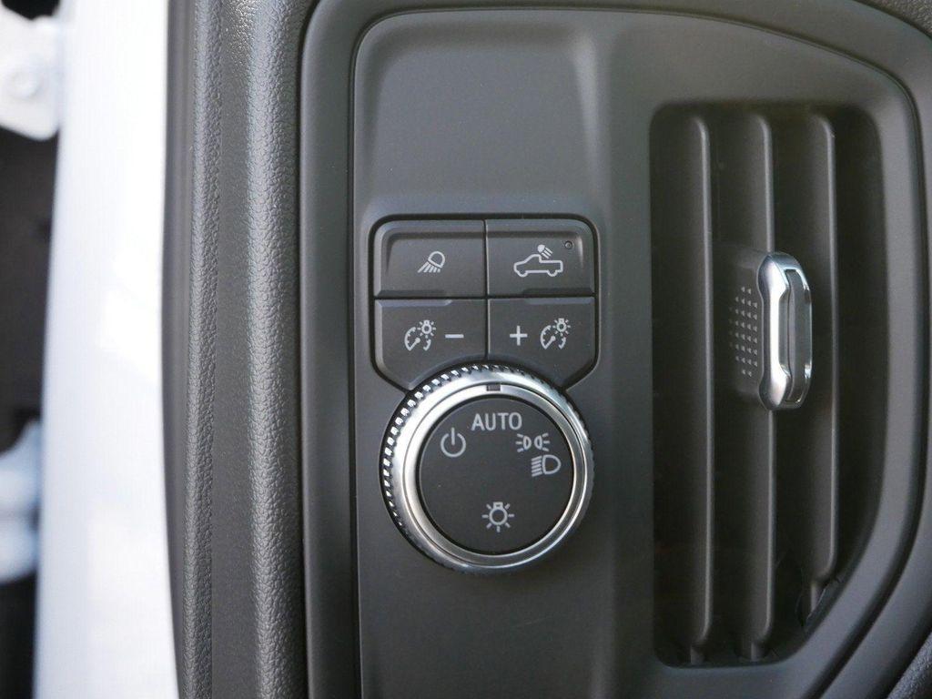 new 2025 GMC Sierra 1500 car, priced at $37,815