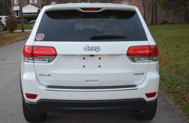 used 2015 Jeep Grand Cherokee car, priced at $19,377