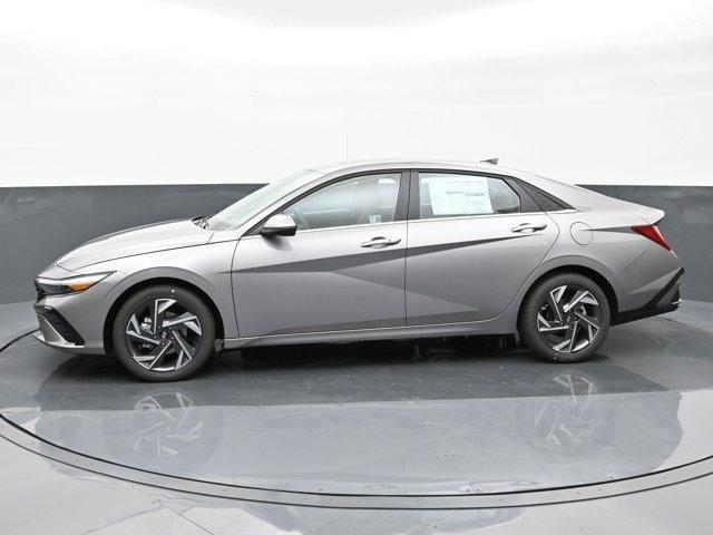 new 2024 Hyundai Elantra car, priced at $26,319